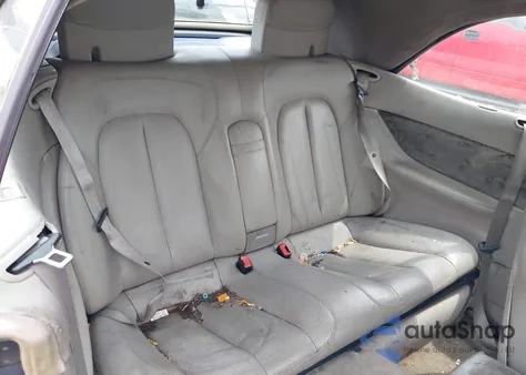 2000 Mercedes-Benz Clk 320 z USA, uszkodzony, nr VIN WDBLK65G9YT035936